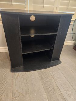 Shelf / TV stand