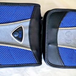 Cd Dvd Game 2 Books Like New 12 Page