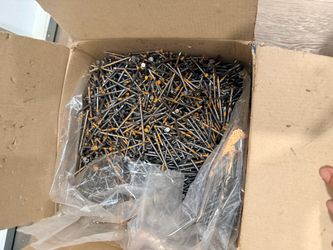 Bulk Roofing Nails with Orange Heads
