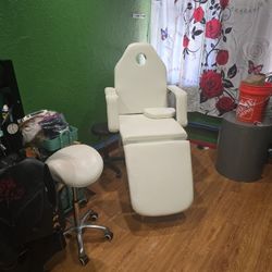 Lash Bed  |  Salon Bed 