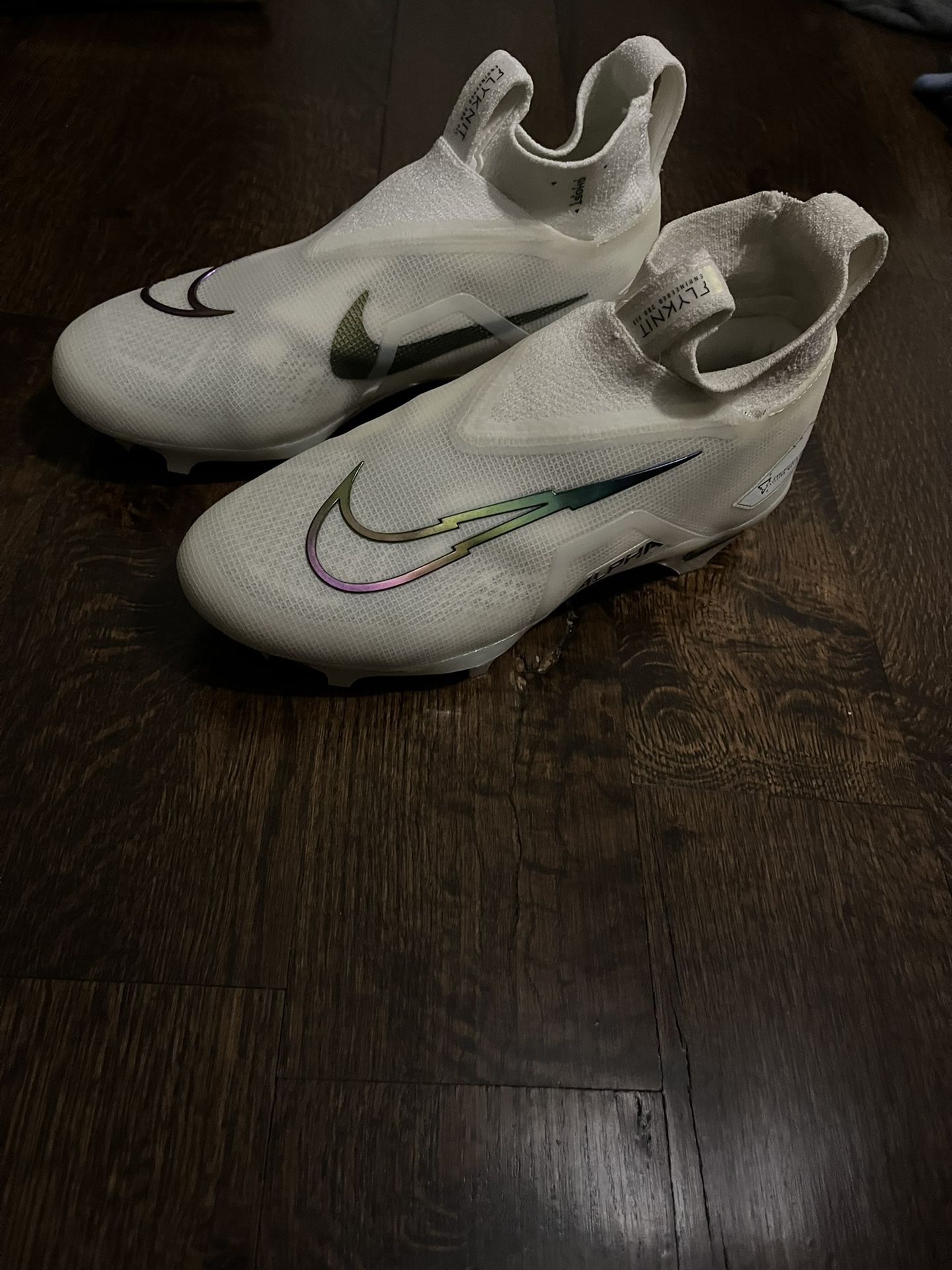 Alpha menace elite 3 white particle grey size 9