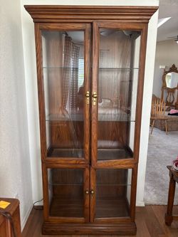 Curio cabinet