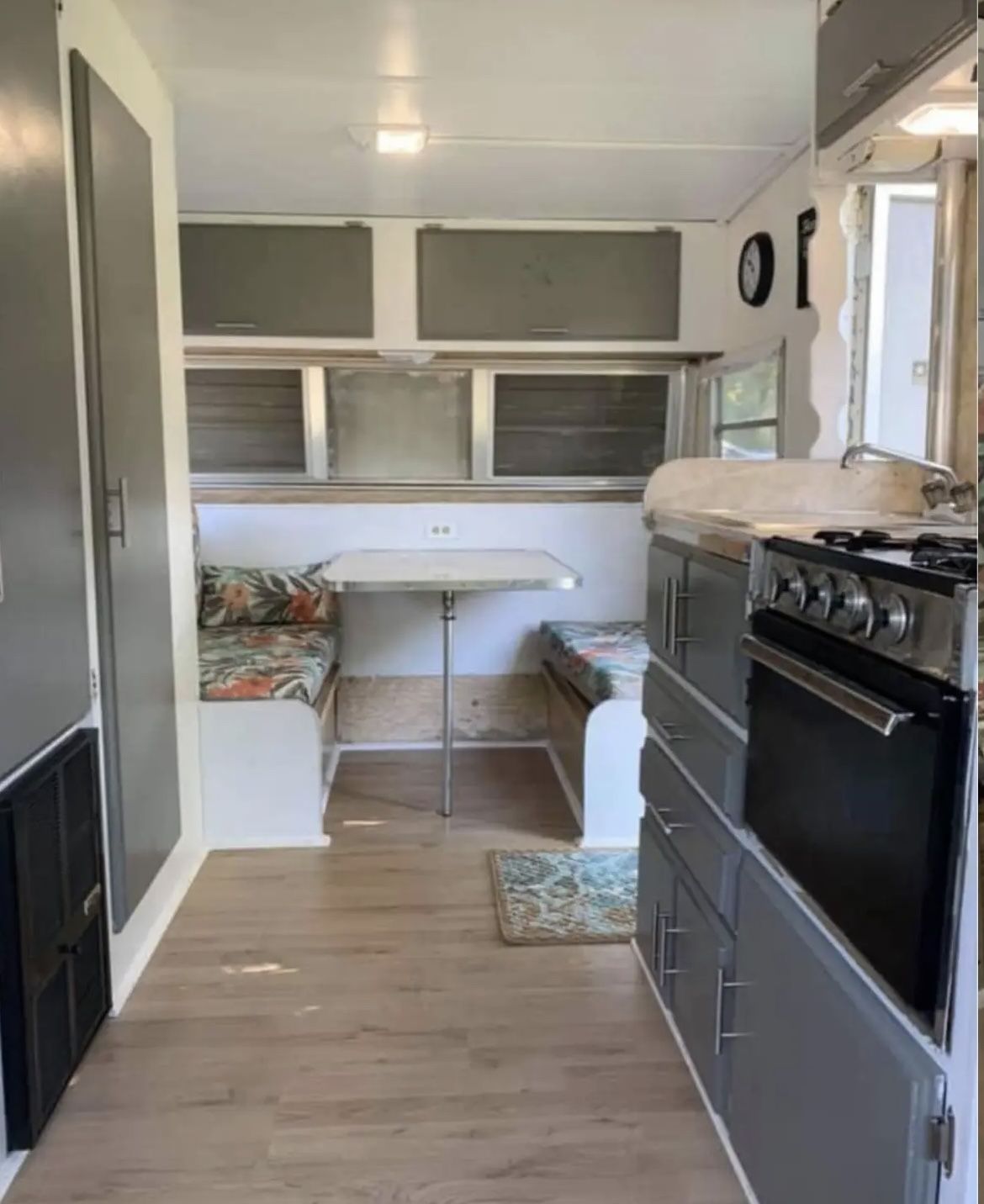 1971 Shasta Camper