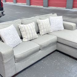 Sectional Sofa & Chaise Set 