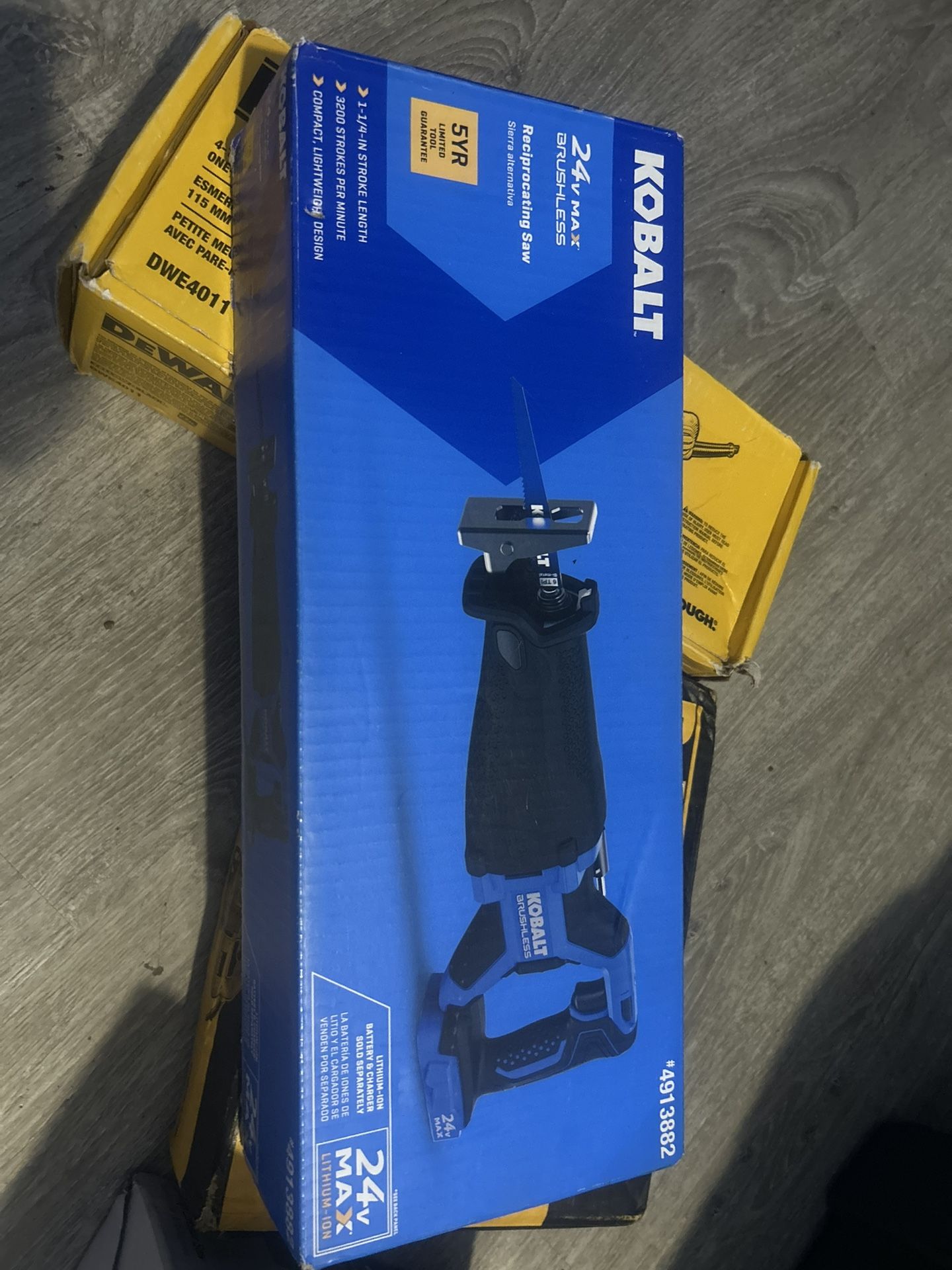 Kobalt Saw