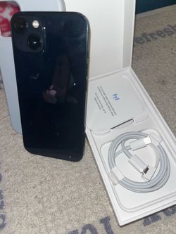 iPhone 13 128 GB like brand new