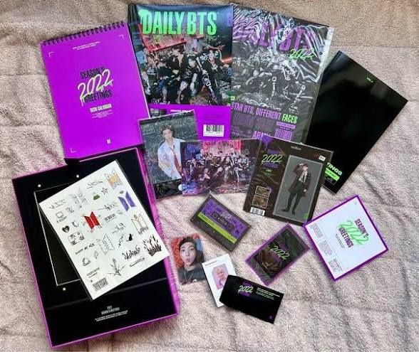 DAILY BTS SEASONAL GREETINGS