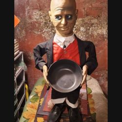 Halloween item just needs to be fixed 