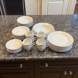 Mikasa China 42 Pieces $60 