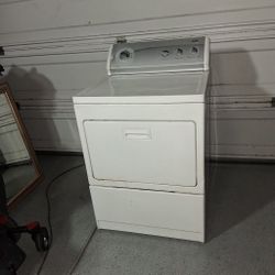 Kenmore Gas Dfyer Great  Working Condition 