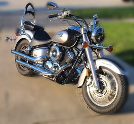 2004 Yamaha VSTAR 1100