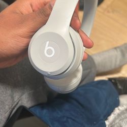 dre beats solo 4 