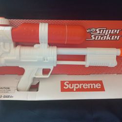 Supreme Nerf Super Soaker 