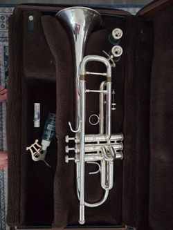 Bach Stradivarius Model 37 Trumpet