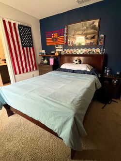 Bedroom set full size