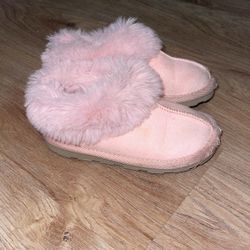Pink Slipper Booties
