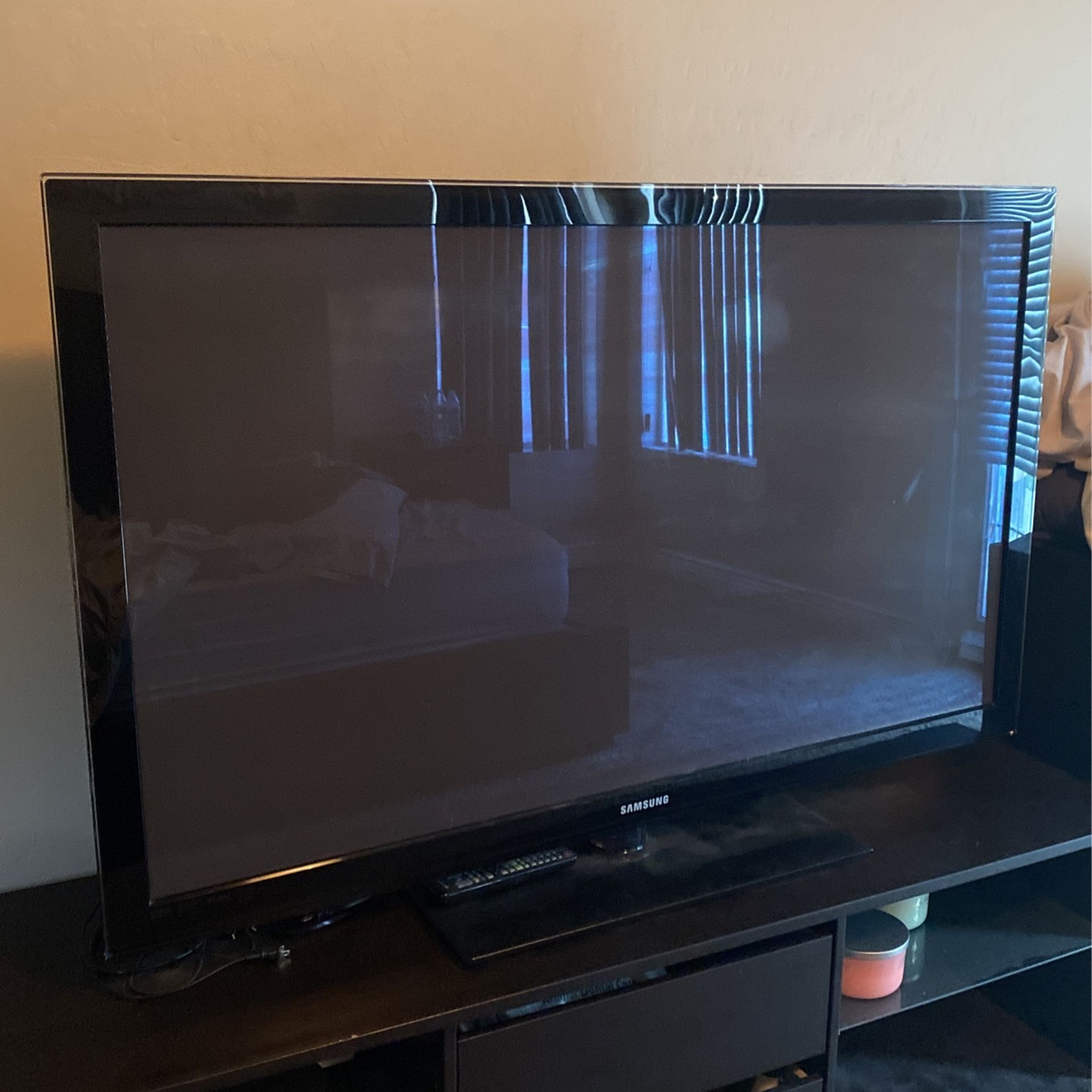 58 Inch Samsung Plasma TV