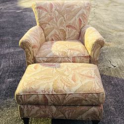 Gorgeous Chair And Ottomanttt