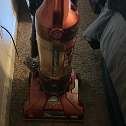 Hoover Rewind Plus 12 Amp Motor Power Maroon Color Vacuum 