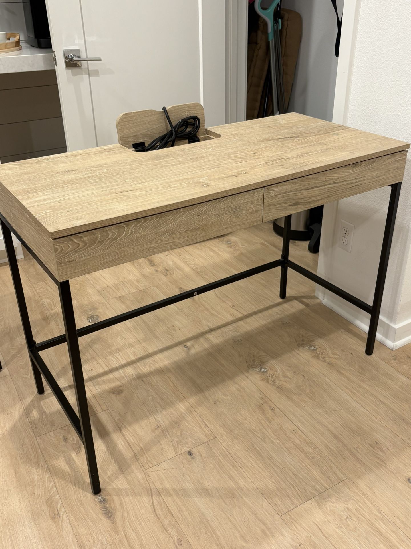 Desk With Drawers & Charging Ports