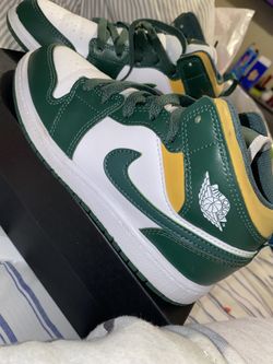 Jordan 1’s Mid