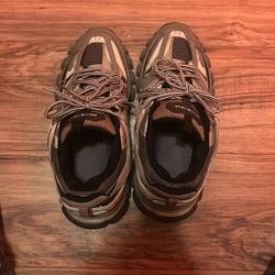 balenciaga tracks