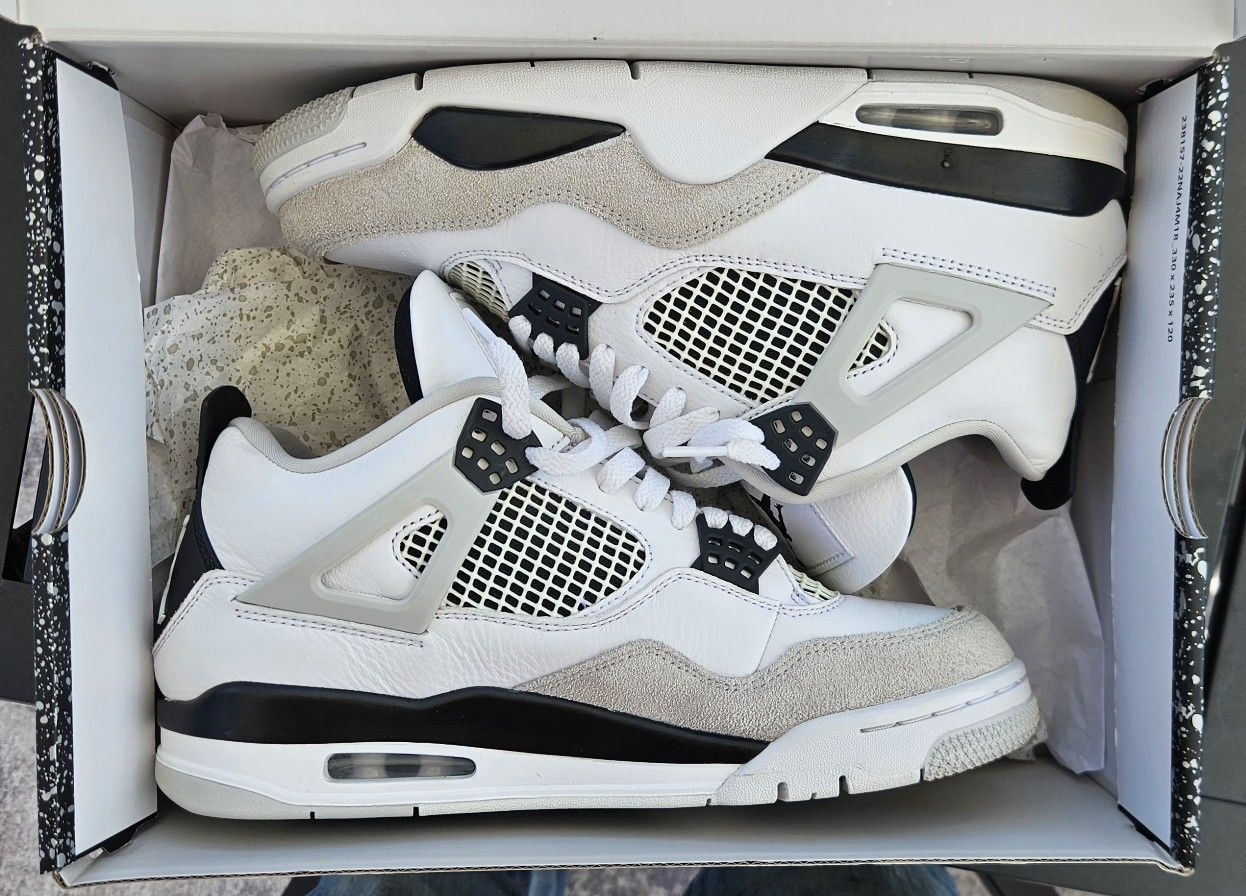 Jordan 4 Military Black