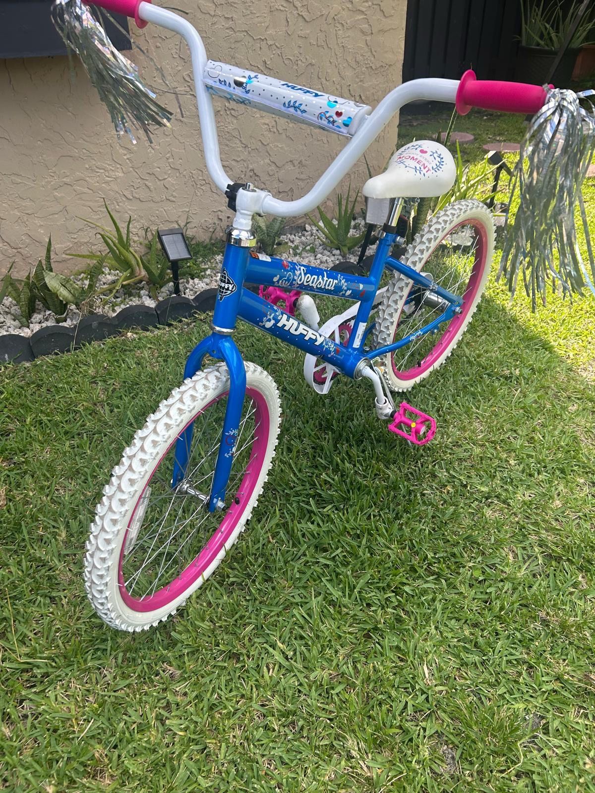 Huffy Seastar Kids Bike Blue Pink White