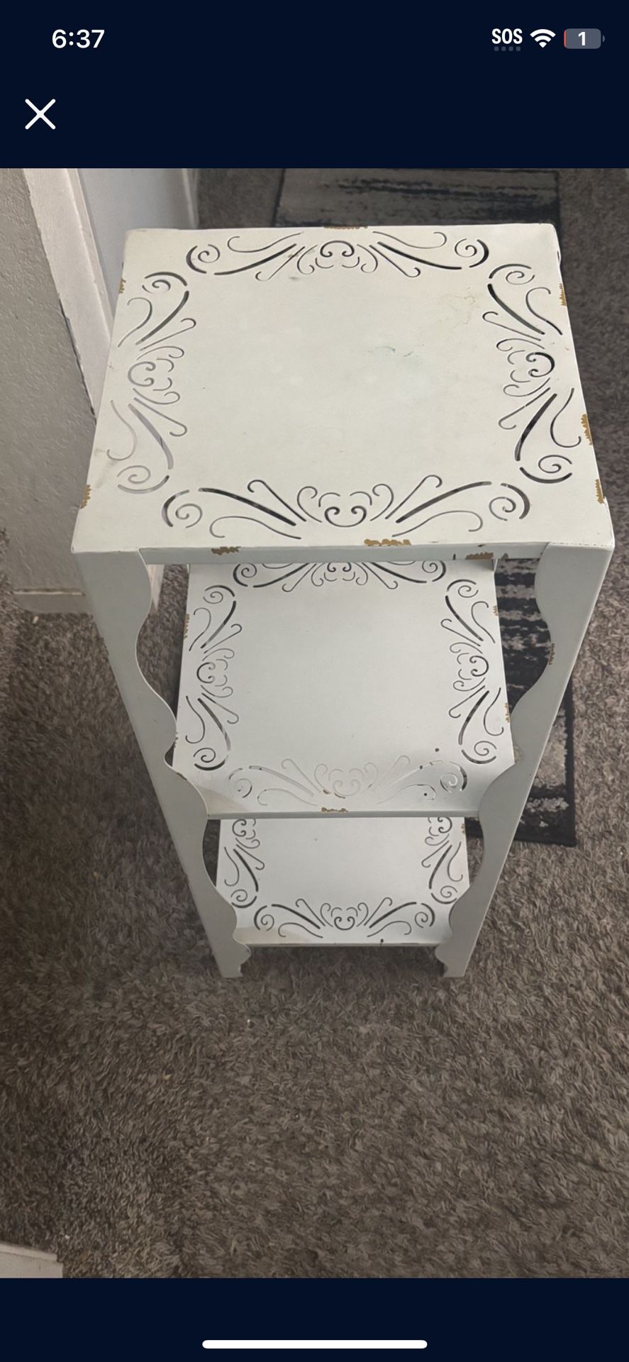 White Shelves