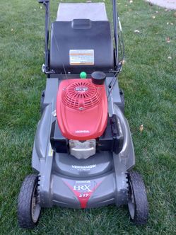 HONDA HRX217 Lawnmower with GCV190 engine