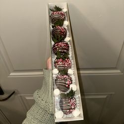 Preorder Valentines Day Gift