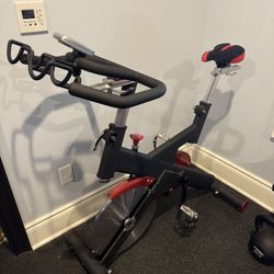 Sole SB700 Stationary bike