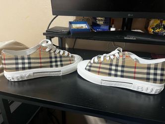 Burberry shoes