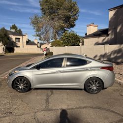 2012 Hyundai Elantra