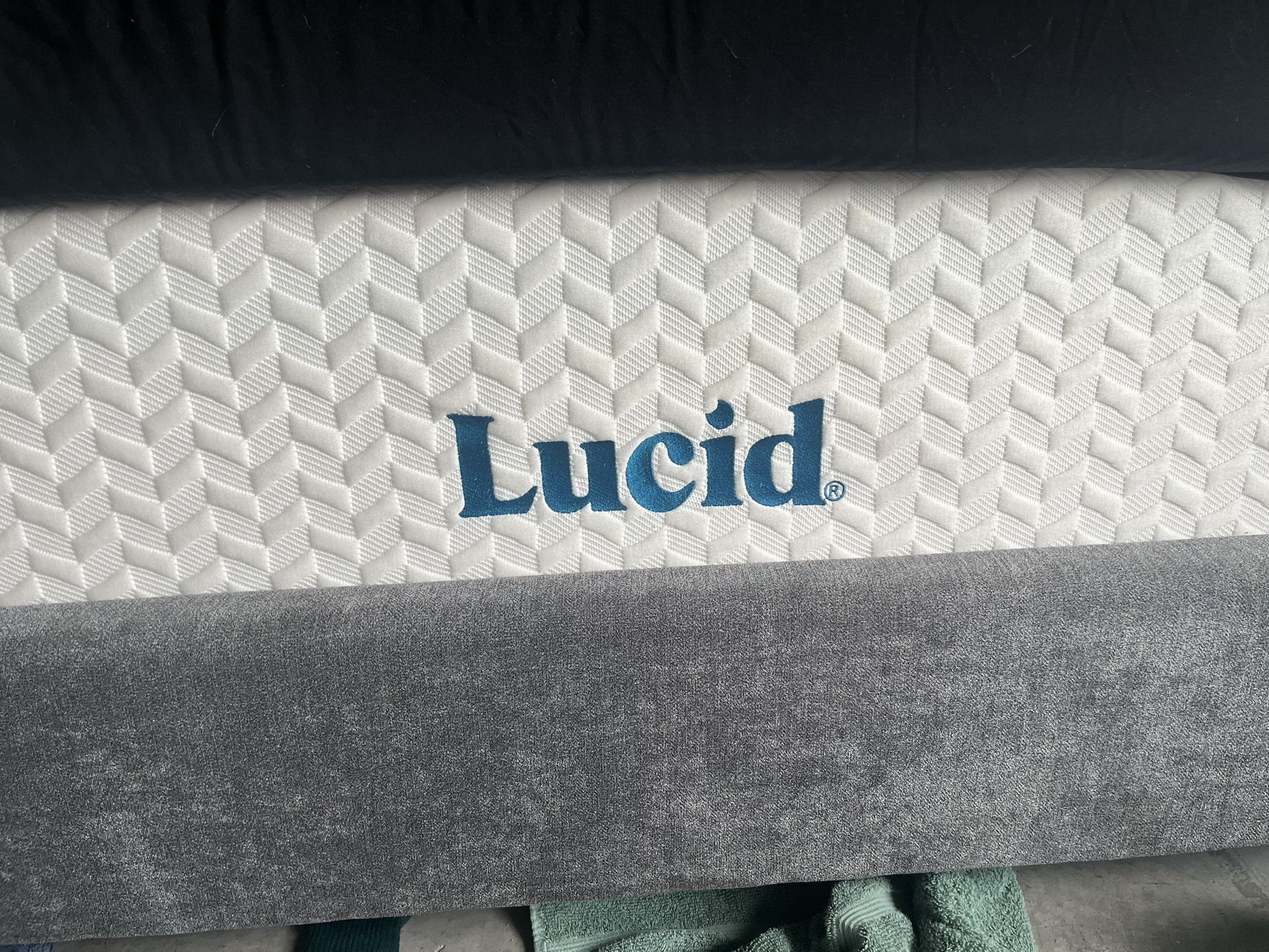 14 Inch Lucid Mattress