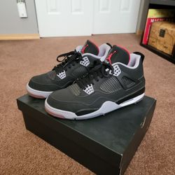 Jordan Retro 4 Bred Golf - Sz 12