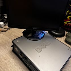Dell Computer And Monitor With Keyboard 