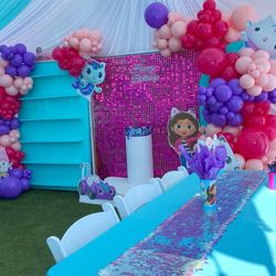 Gabby Doll House Party Props 