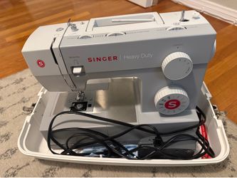 Singer Sewing Machine
