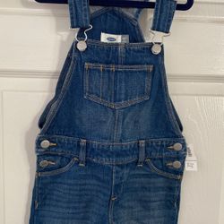 Girls overall size X small(6)
