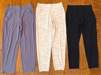 Women’s ATHLETA Pants Size 6