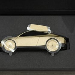 Tesla, Cyber Cab Wind Up Racer Brand New