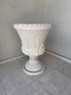Large Vintage Concrete Garden Urn Planter – Heavy Outdoor Pot