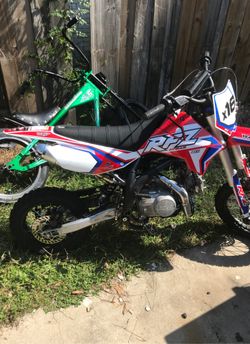 Dirt bike 125