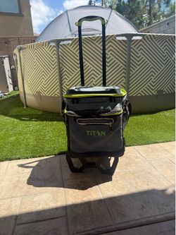 Titan deep freeze collapsible  wheeled cooler