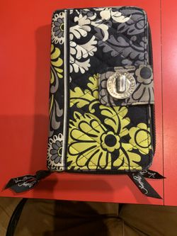 Vera Bradley Turnlock Wallet