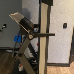 Health Rider Soft Strider R60 Treadmill 