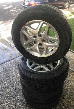 16” Honda Rims with Caps/lug nuts