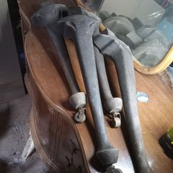Collectors Funiture  And Etc. Welcome  To Come And Look