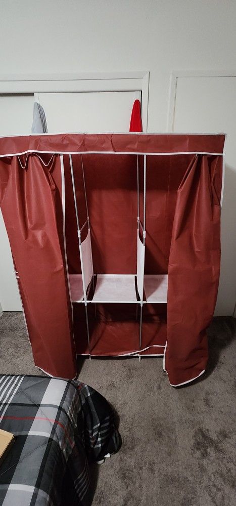 Space-Saving Portable Closet